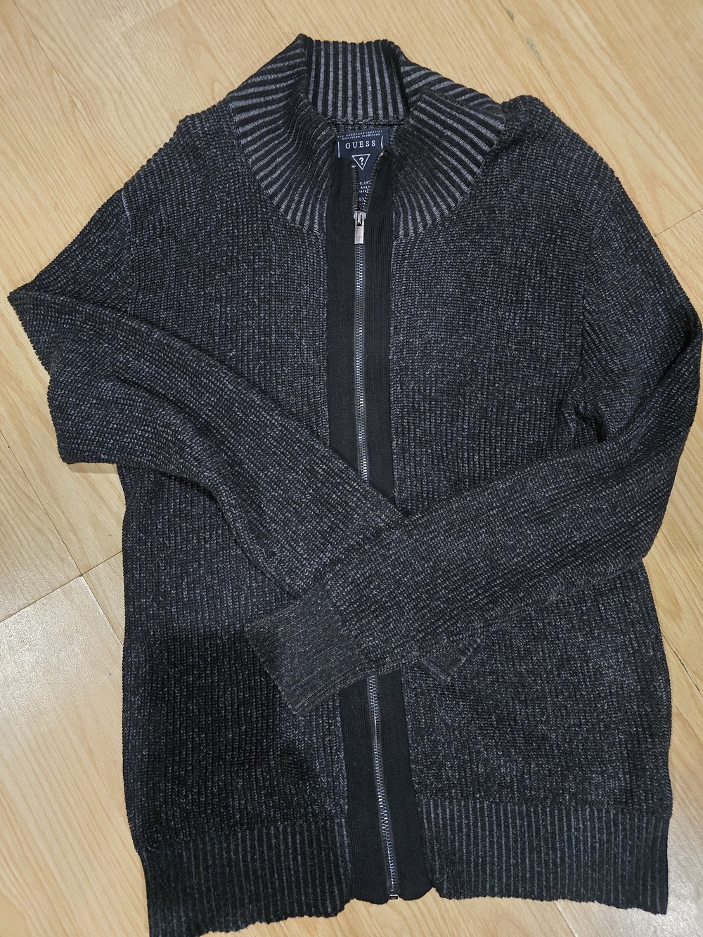 GUESS Men's Charcoal Black Zip-Up Ribbed Collar Sweater